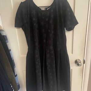 Lula Roe Black Star Dress (w/pockets)